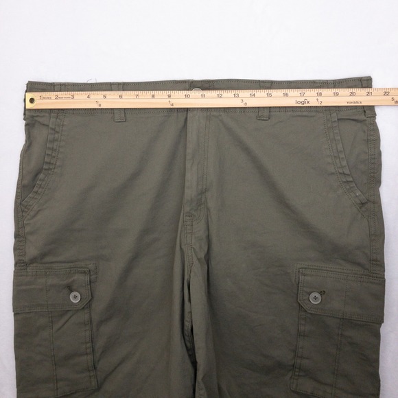 Sonoma Cargo Shorts Mens Size 42 Green The Everyday Short New - Picture 6 of 10